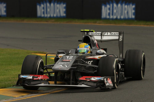 Esteban Gutiérrez afronta una de las curvas del circuito de Albert Park