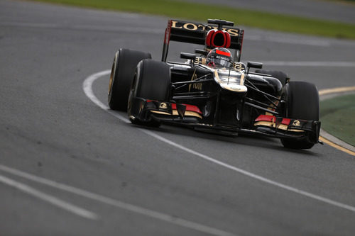 Kimi Räikkönen logra la primera victoria del año en Australia