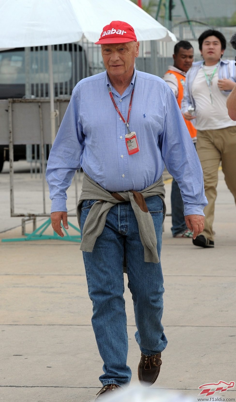 Niki Lauda en el 'paddock' de Sepang