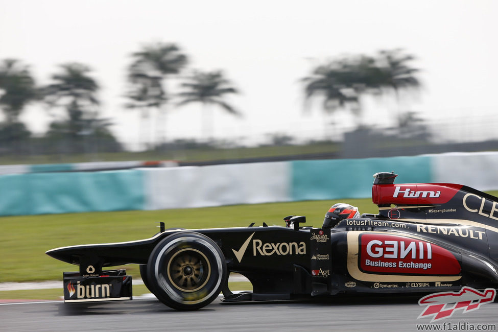 Kimi Räikkönen se mostró rápido en Sepang