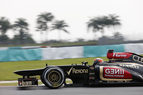 Kimi Räikkönen se mostró rápido en Sepang