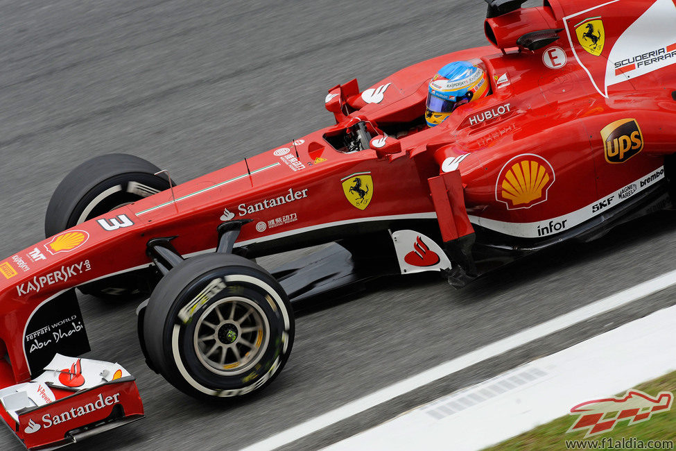Fernando Alonso saldrá en tercera posición en el GP de Malasia 2013