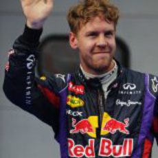 Sebastian Vettel celebra la segunda pole de la temporada