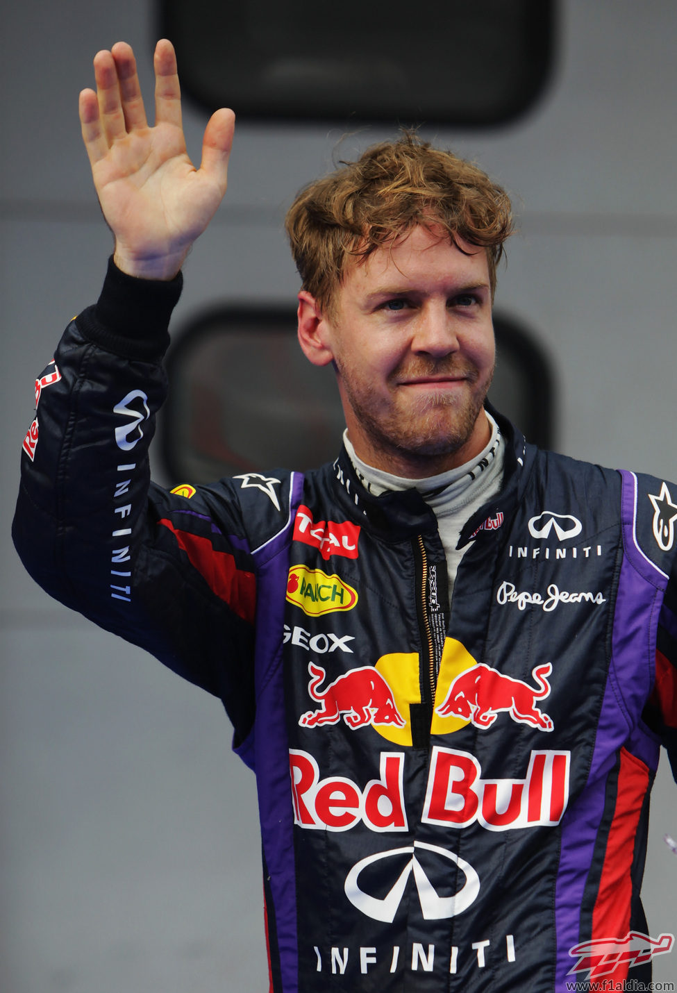 Sebastian Vettel celebra la segunda pole de la temporada