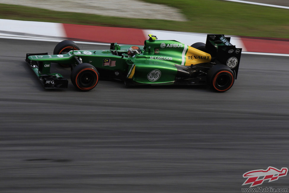 Giedo van der Garde rodando en Sepang