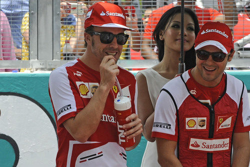 Buen rollo entre los hombres de Ferrari
