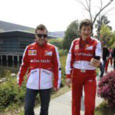 Fernando Alonso y Massimo Rivola 