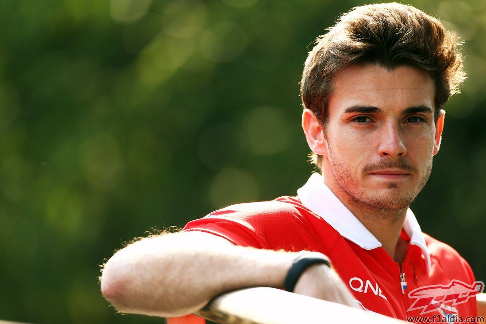 Jules Bianchi, pensativo en China