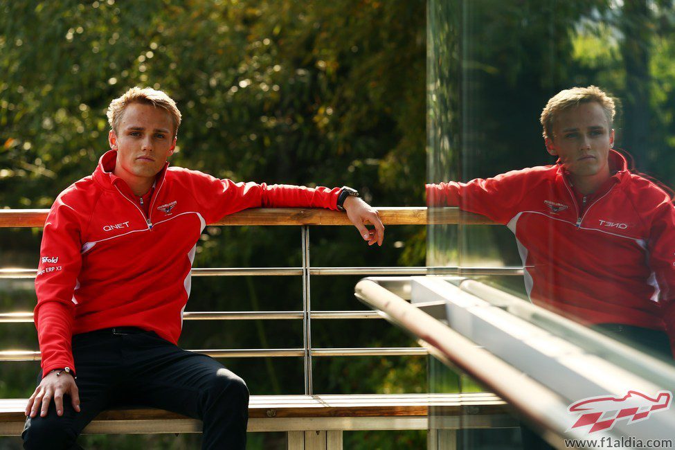 Max Chilton en el paddock de China