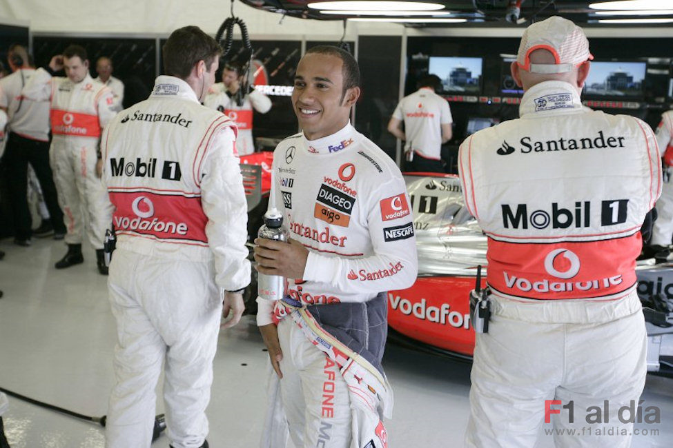 Hamilton en boxes