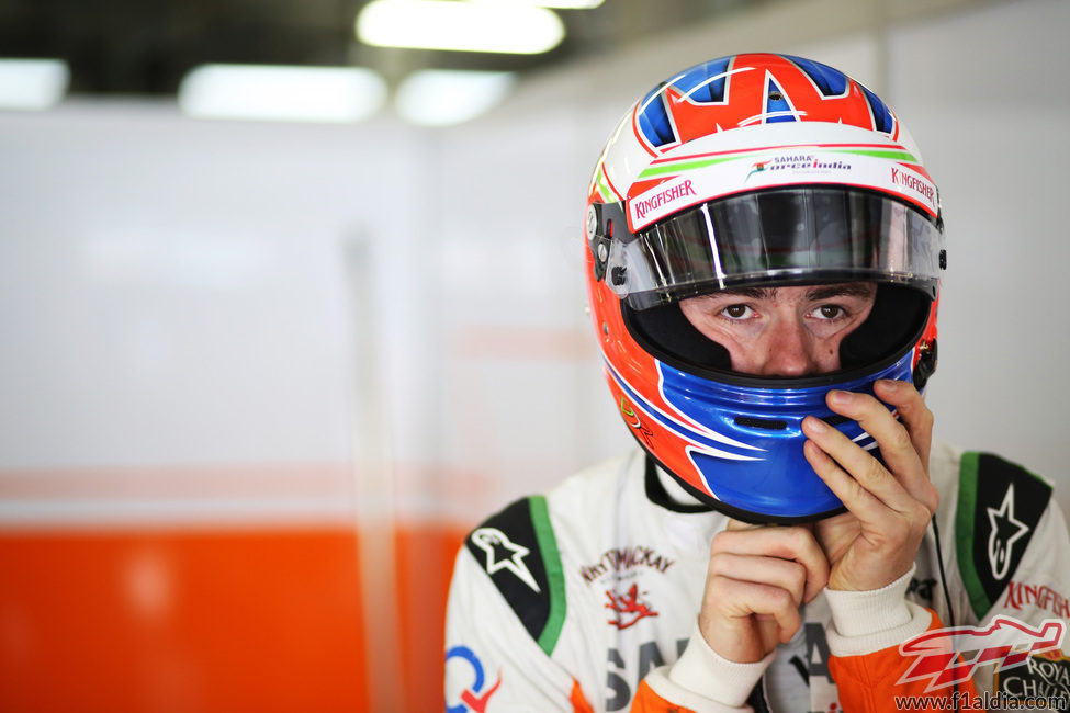 El casco de Paul di Resta