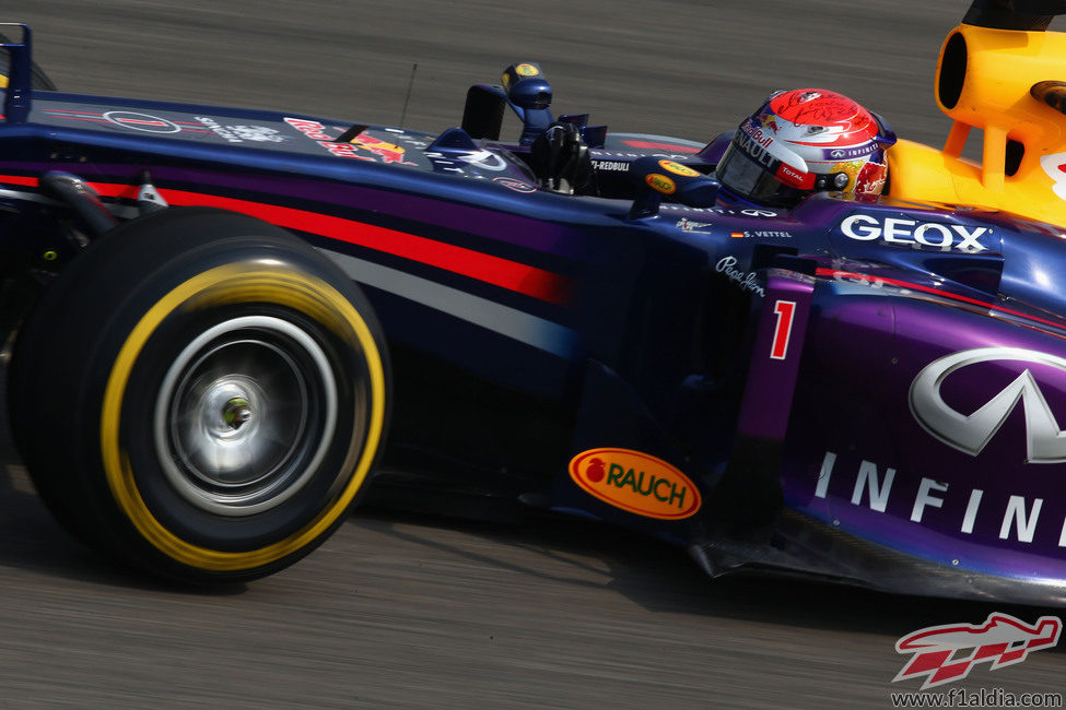 Sebastian Vettel rodando en los primeros libres