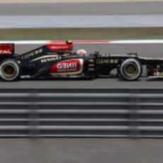 Romain Grosjean con el Lotus E21