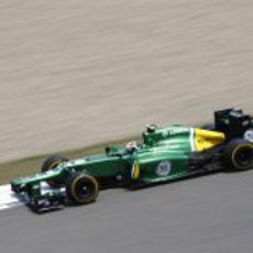 Giedo van der Garde maneja su CT03 en el trazado de Shanghái