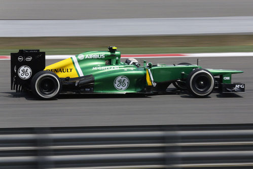 Giedo van der Garde a toda velocidad con su CT03