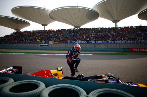 Mark Webber abandona el Gran Premio de China