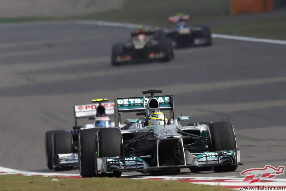 Nico Rosberg tuvo que abandonar en el GP de China 2013