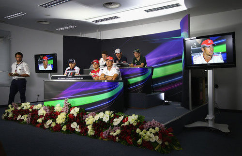 Rueda de prensa oficial de la FIA en el Gran Premio de Baréin