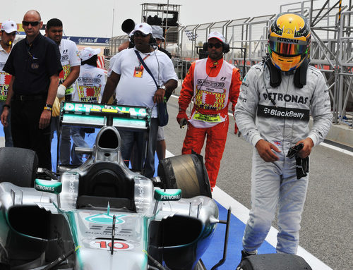 Problemas para Lewis Hamilton