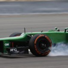 Giedo van der Garde se pasa de frenada con los duros