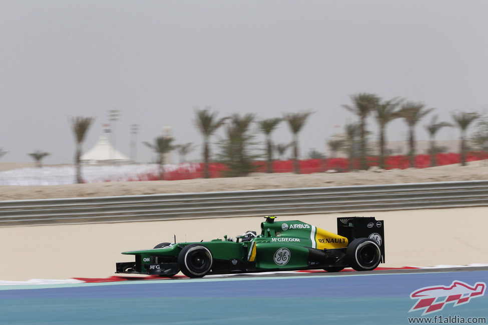 Giedo van der Garde a toda velocidad con su CT03