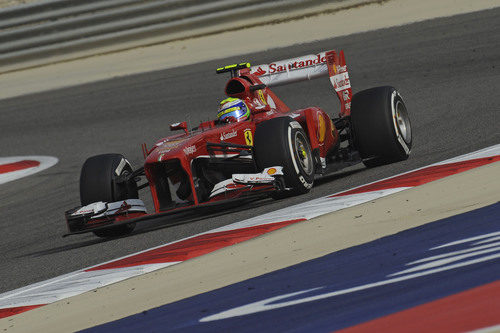 Felipe Massa completó la carrera con el alerón estropeado