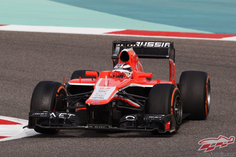 Jules Bianchi trata de sacar el máximo partido a su MR02