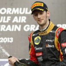 Romain Grosjean celebra su primer podio de la temporada