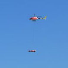 Un Ferrari volando por el cielo de Barcelona