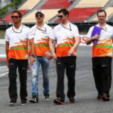 'Track walk' del equipo Force India en España