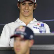 Esteban Gutiérrez en rueda de prensa