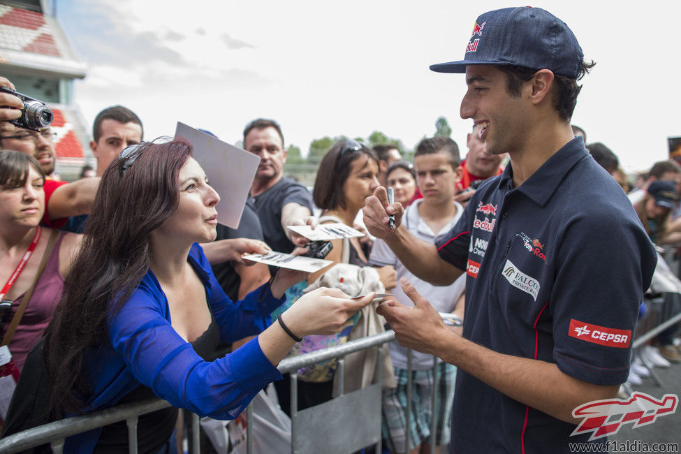 Los fans reclaman a Daniel Ricciardo