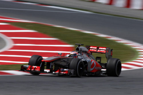 Jenson Button a los mandos del MP4-28 durante los libres del GP de España