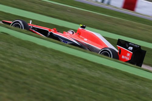 Max Chilton rueda con el compuesto medio durante los libres del GP de España 2013