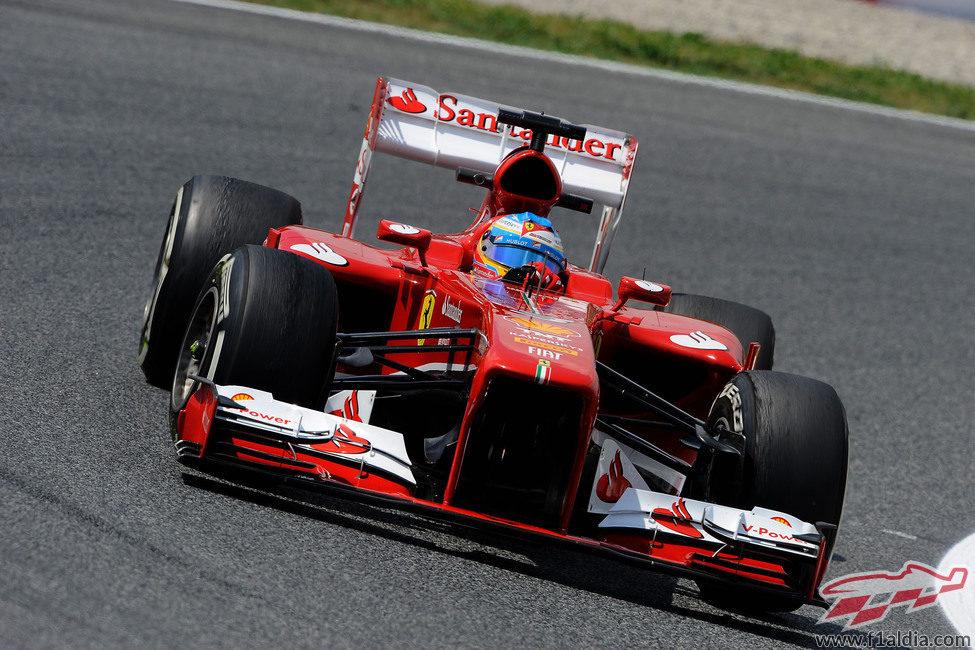 Fernando Alonso afronta los Libres 3 en Montmeló