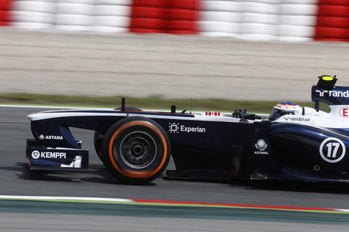 Valtteri Bottas prueba el compuesto duro en Barcelona