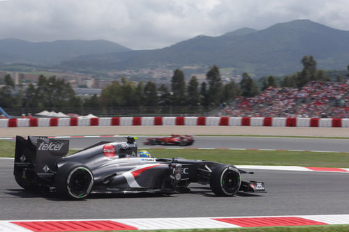 Esteban Gutiérrez afronta la Q1 en Montmeló