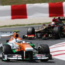 Adrian Sutil tuvo un problema con la tuerca en Montmeló