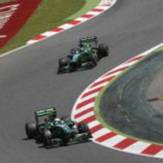 Los dos Caterham completan el GP de España 2013