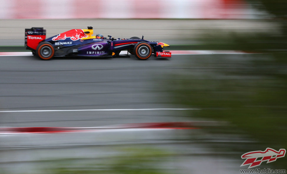 Sebastian Vettel rueda con el compuesto más duro
