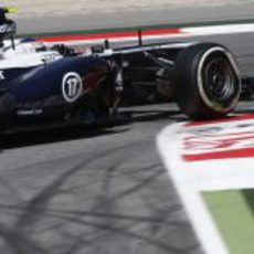 Valtteri Bottas afronta la última 'chicane' del trazado de Montmeló