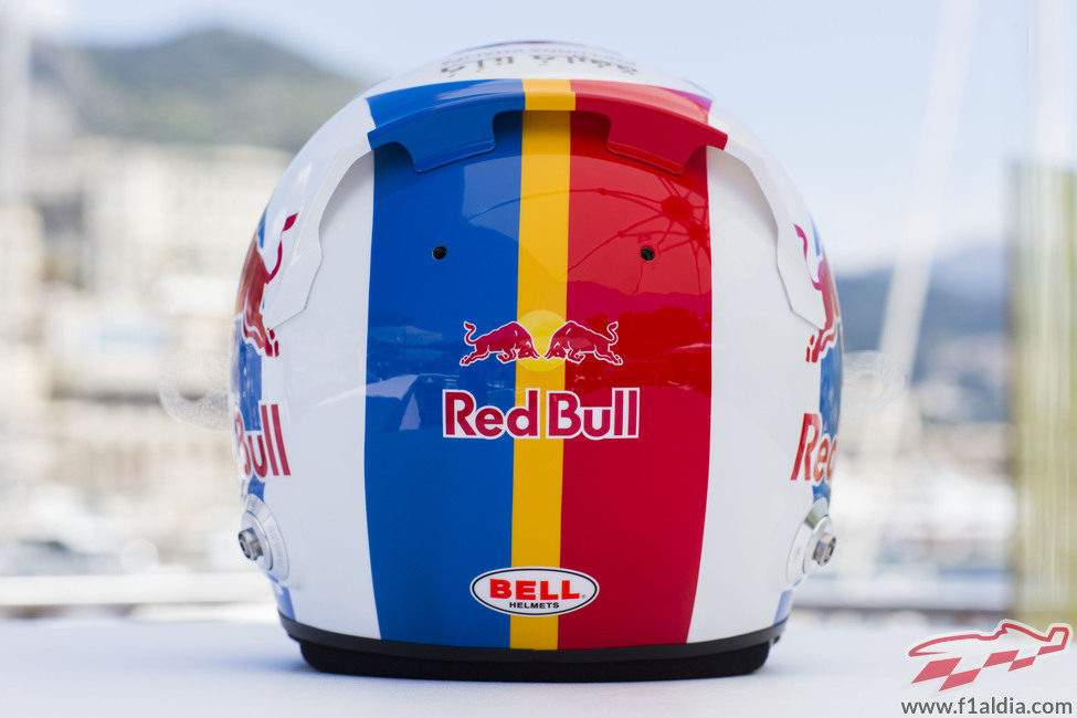 Plano trasero del casco de Jean Eric Vergne para Mónaco