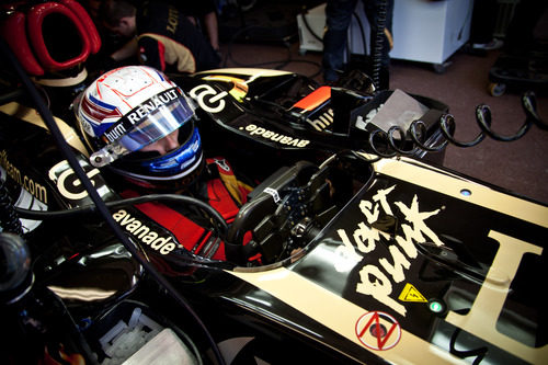 Romain Grosjean, listo para salir al asfalto