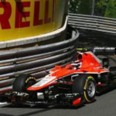 Jules Bianchi trata de sacar el máximo partido a su MR02