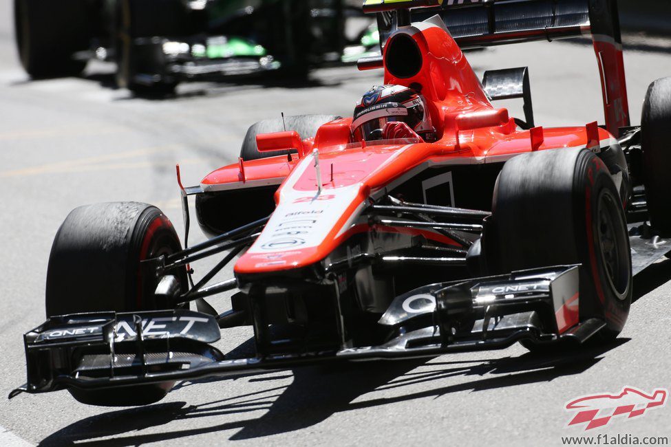 Jules Bianchi rueda con los superblandos para mejorar sus tiempos