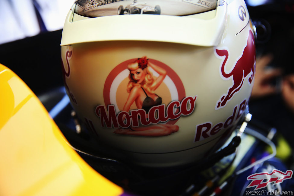 Parte trasera del casco de Sebastian Vettel para Mónaco