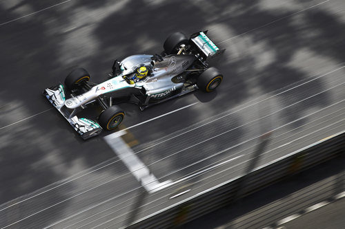 Nico Rosberg en los Libres 3 del GP de Mónaco 2013