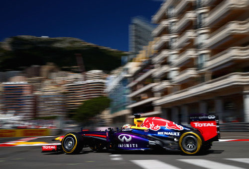 Sebastian Vettel tras la salida del túnel