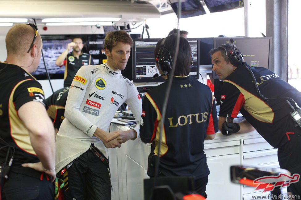 Romain Grosjean cayó en la Q2