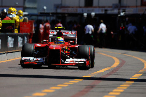Felipe Massa abandona los boxes